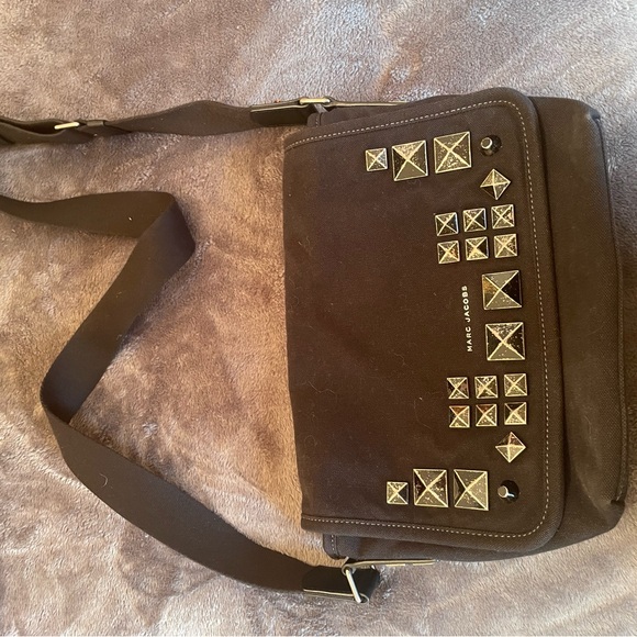 Marc Jacobs messenger bag; please see pictures for details. - Picture 1 of 5
